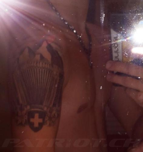 #tattoo #tattoos #berge #schwiizerörgeli #wappen #edelweiss